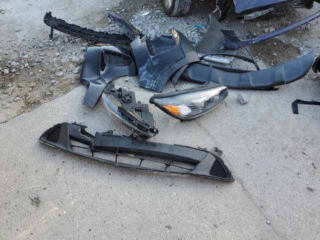 5XYPG4A3XKG548885 2019 Kia Sorento L