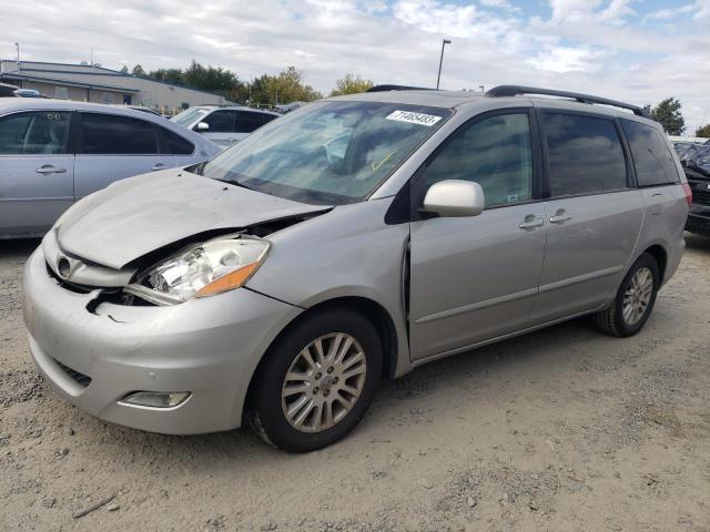 2009 Toyota Sienna XLE