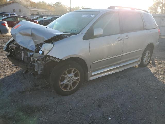 2006 Toyota Sienna XLE