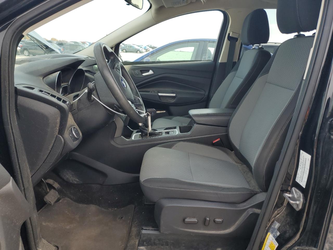1FMCU0GD4HUE06096 FORD ESCAPE 2017