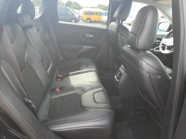 1C4PJMLB2KD423660 Jeep Cherokee Latitude Plus