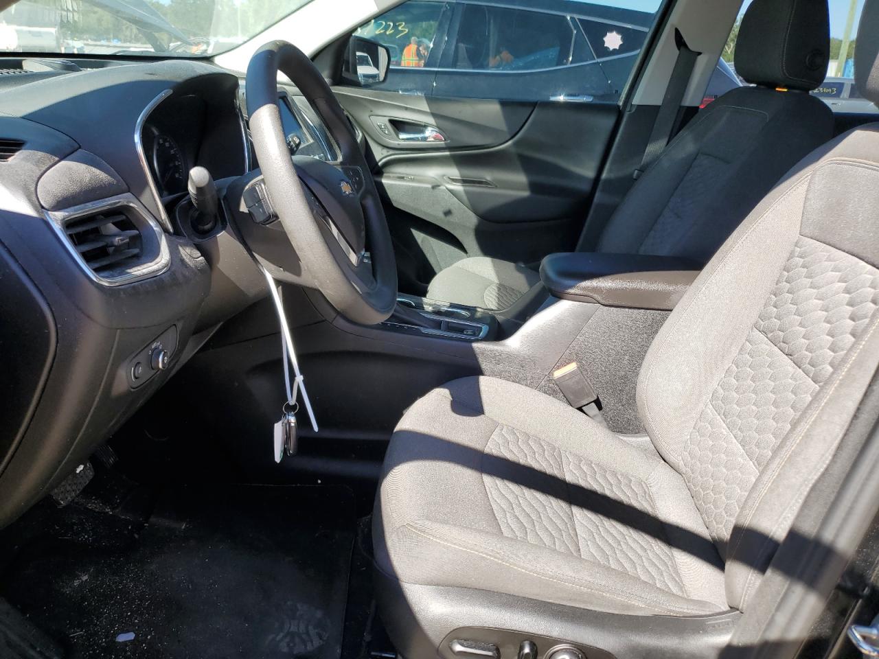 2GNAXKEV8L6136587 CHEVROLET EQUINOX 2020