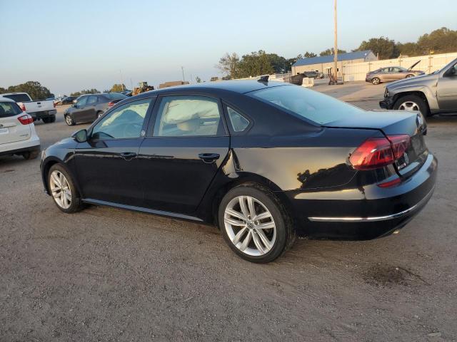 1VWLA7A3XKC007595 Volkswagen Passat WOL 2