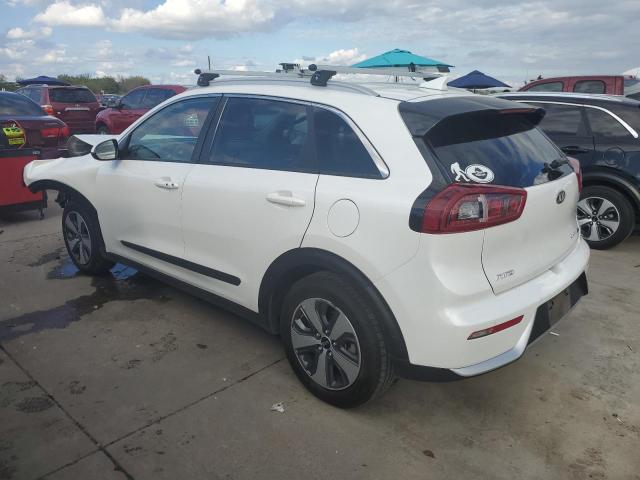 KNDCB3LC5J5163696 KIA NIRO FE