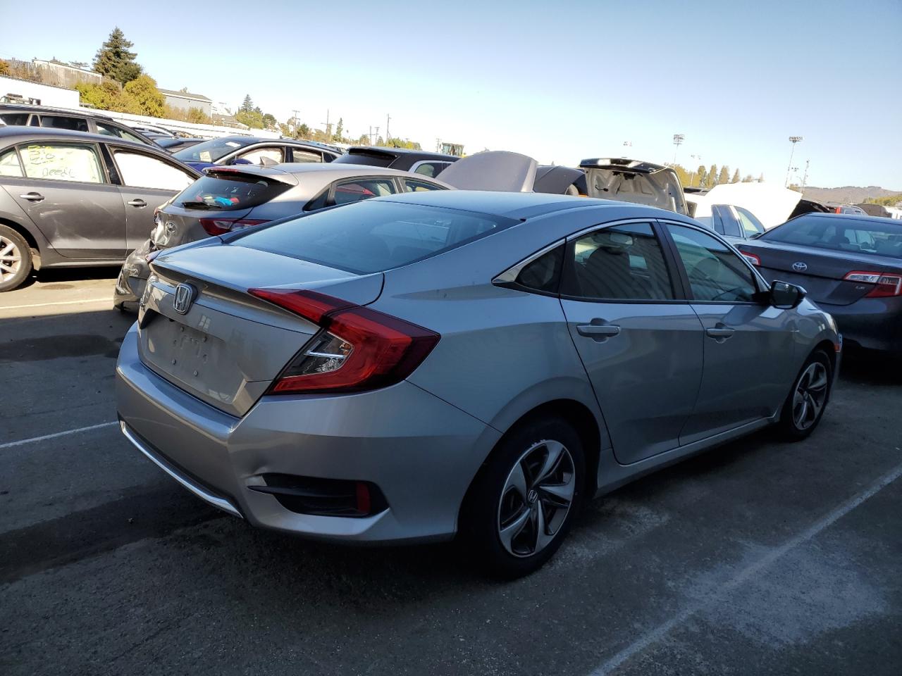 19XFC2F66KE209715 HONDA CIVIC 2019