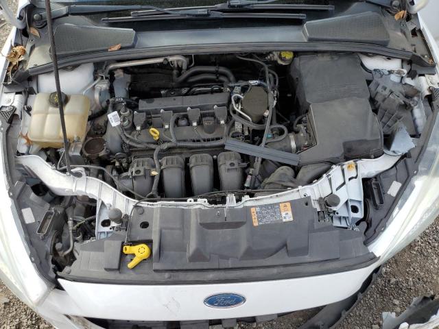 1FADP3F26FL273576 Ford FOCUS SE
