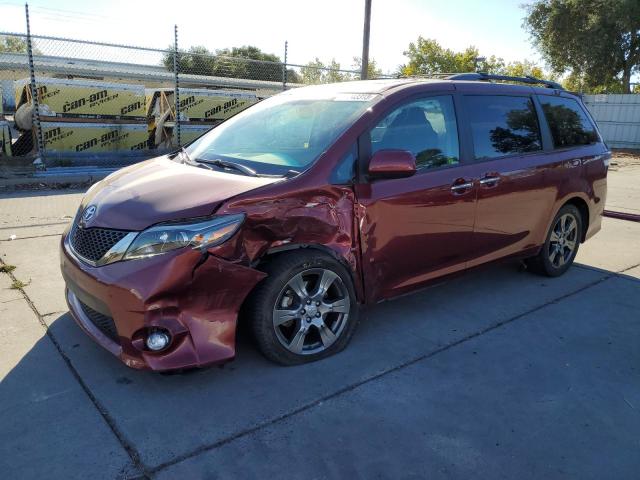 5TDXZ3DC3HS785956 2017 TOYOTA SIENNA, photo no. 1