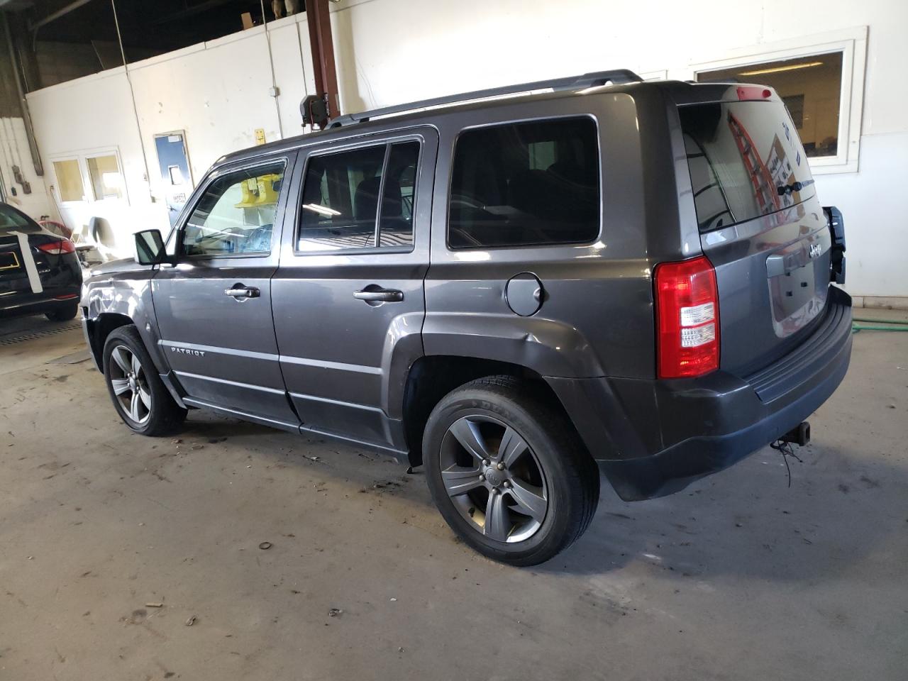 1C4NJPFA1ED766671 2014 Jeep Patriot Latitude 1C4NJPFA1ED766671 2014 Jeep Patriot Latitude