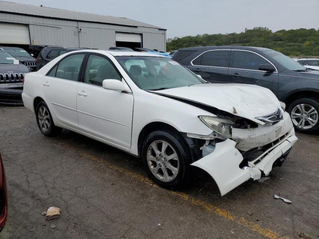 2004 Toyota Camry Le VIN: JTDBE32KX40252614 Lot: 72255293