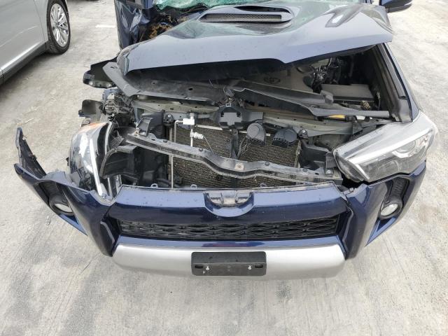 2019 TOYOTA 4RUNNER SR - JTEBU5JR8K5649828