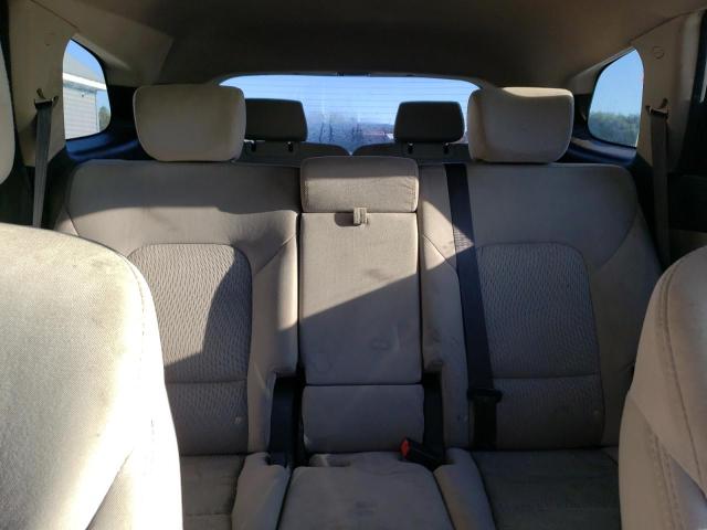KM8SMDHF0HU208683 Hyundai Santa Fe Se