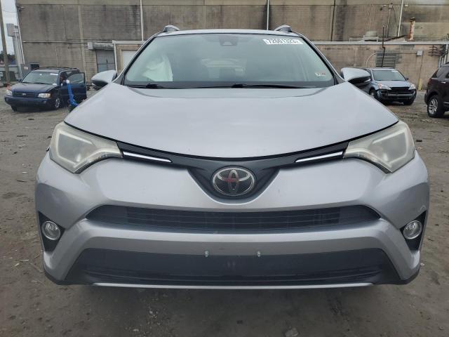 2T3WFREV6HW356266 Toyota Rav4 Xle