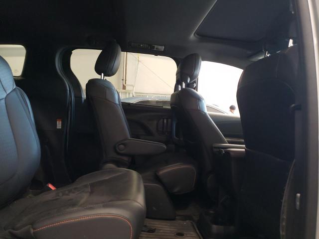 2022 TOYOTA SIENNA XSE - 5TDDSKFC8NS064882