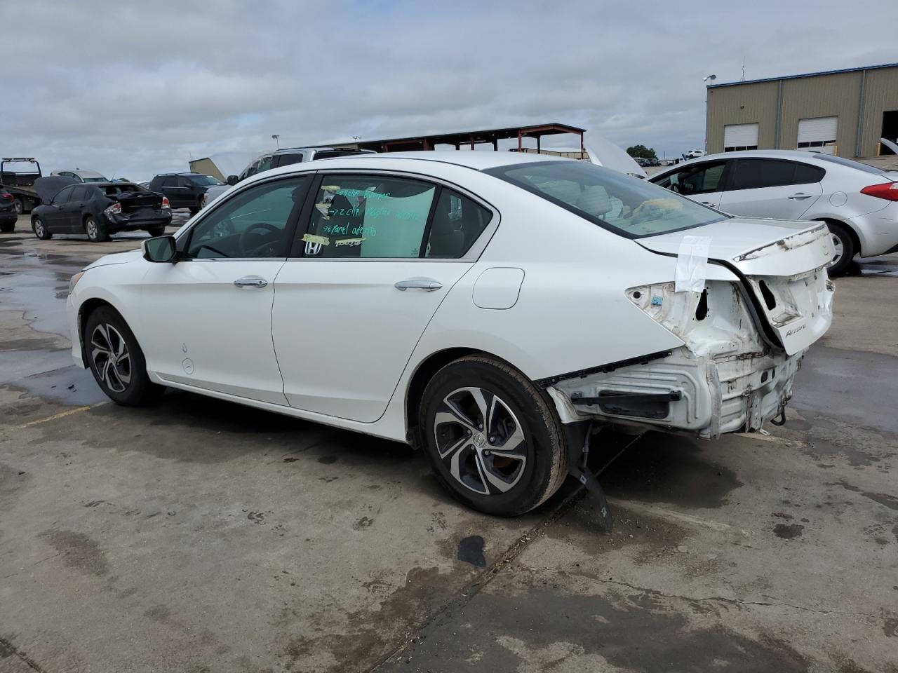 1HGCR2F38HA202267 HONDA ACCORD 2017