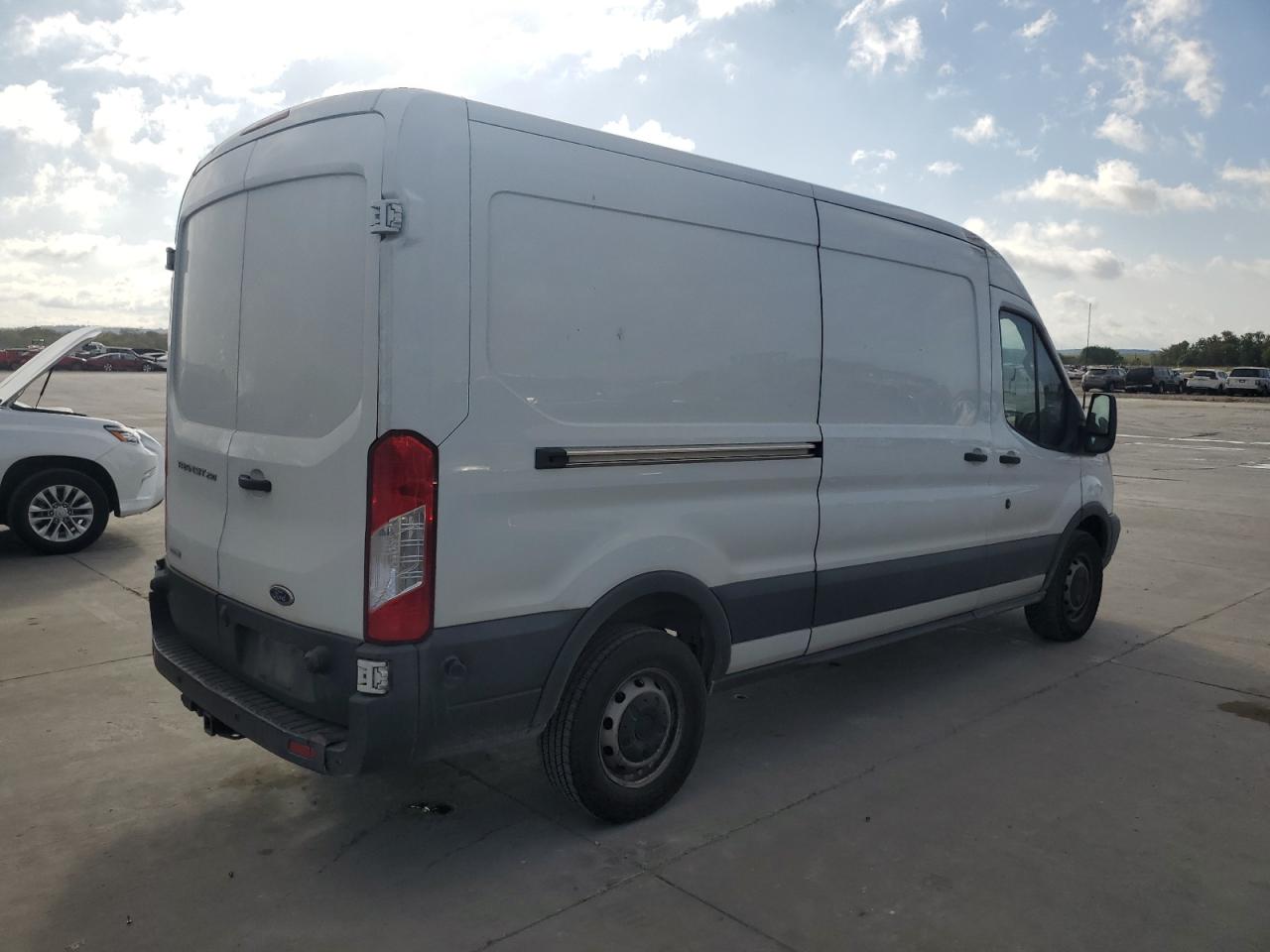 1FTYR2CG2HKB42542 FORD TRANSIT 2017