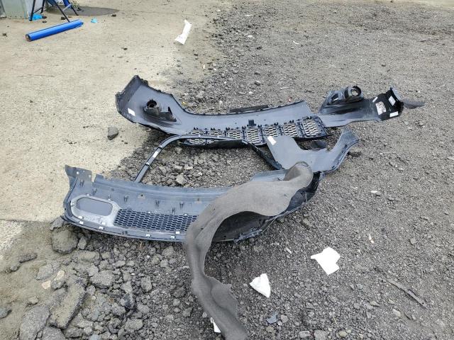 1C4RJFAGXJC245049 Jeep Grand Cherokee Laredo