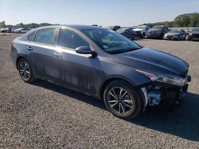 3KPF24AD5PE615562 Kia Forte LX 4