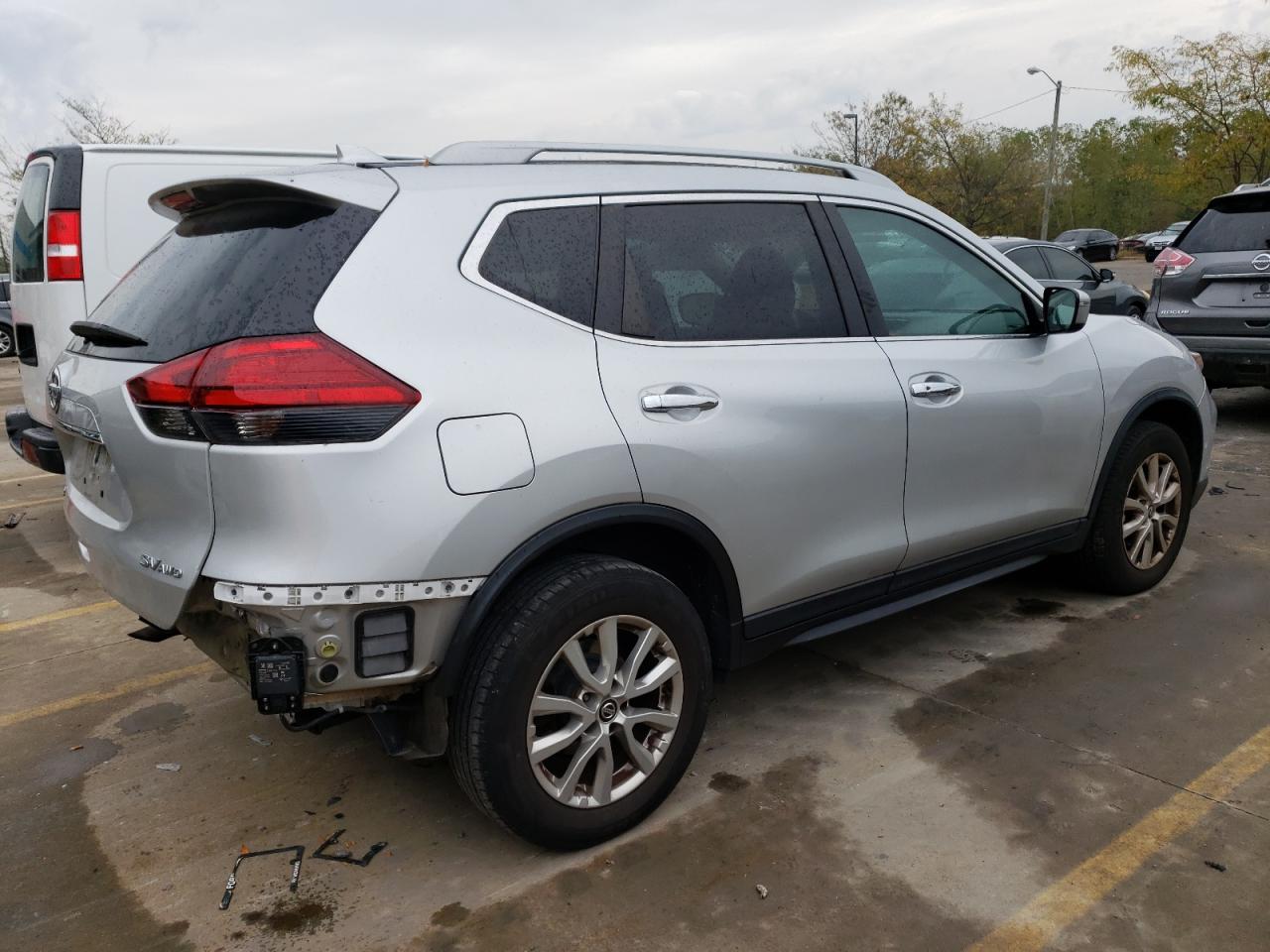 5N1AT2MV3HC845721 NISSAN ROGUE 2017