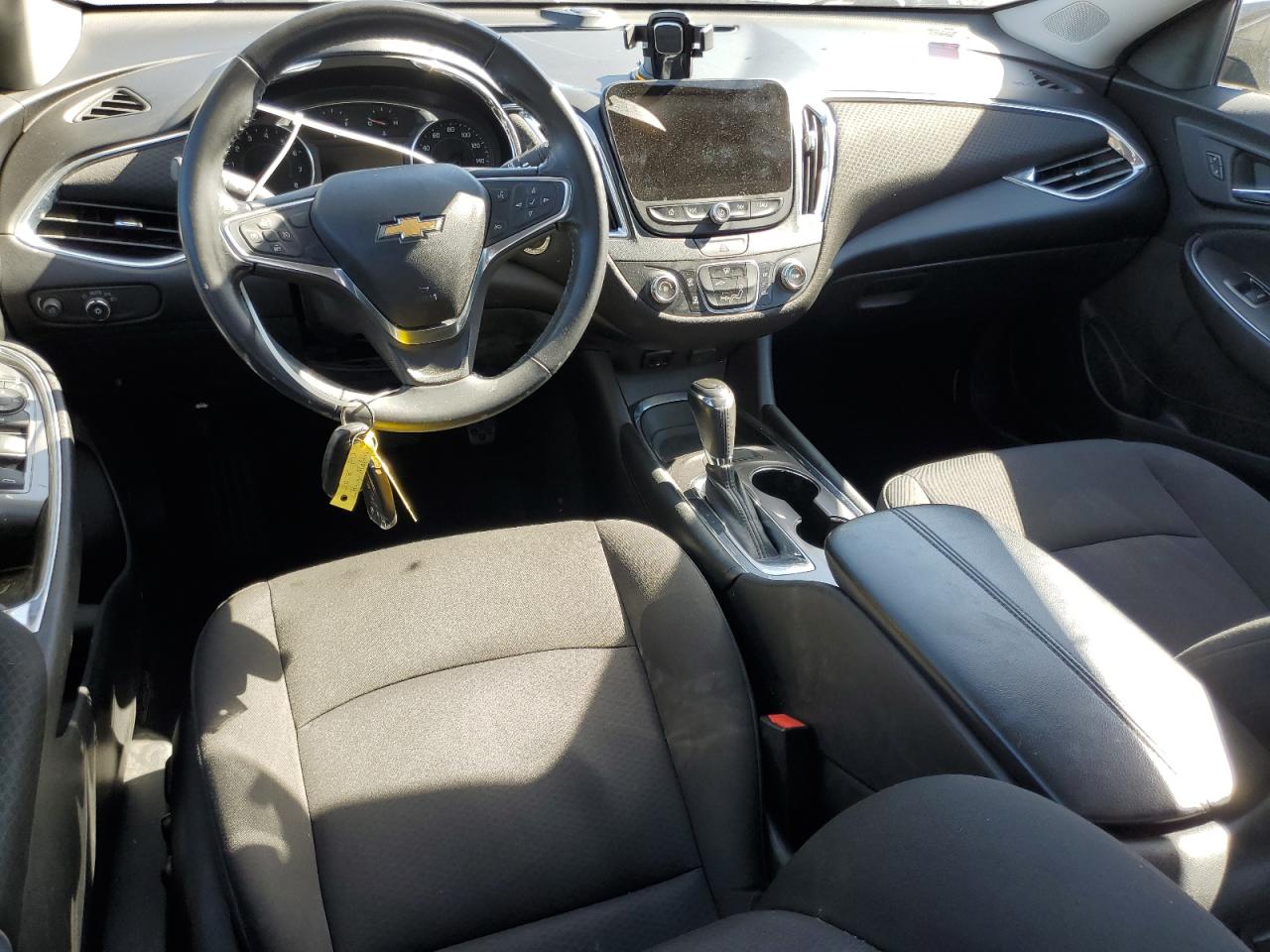 1G1ZD5ST0JF181270 CHEVROLET MALIBU 2018