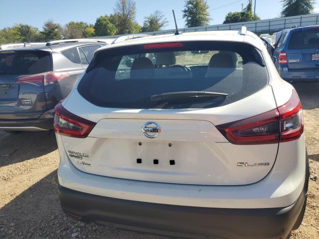 JN1BJ1CWXNW483614 Nissan Rogue Sport Sl