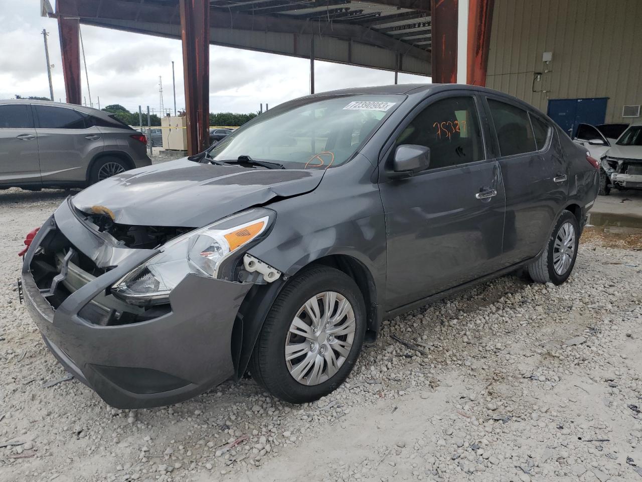 3N1CN7AP0JL821674 NISSAN VERSA 2018