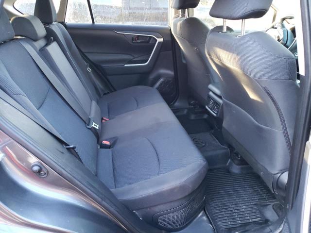 JTMLWRFV4ND159896 Toyota RAV4 LE