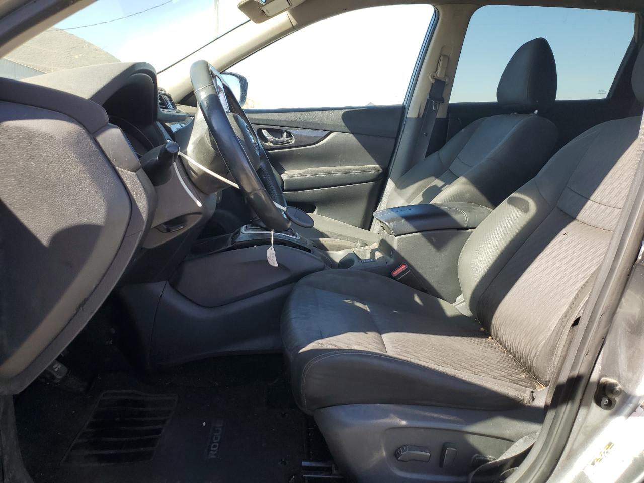 KNMAT2MT6JP548959 NISSAN ROGUE 2018