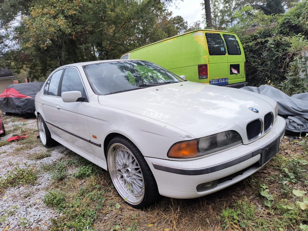 WBADM5338XBY15406 1999 BMW 528 I