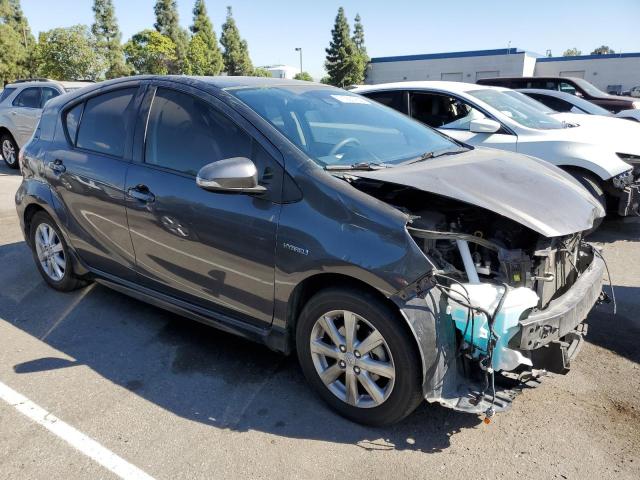 JTDKDTB32H1596627 Toyota PRIUS C