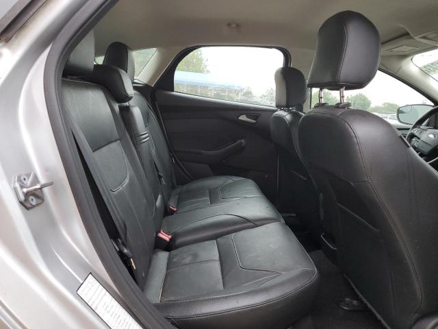 1FADP3K27GL299479 Ford FOCUS SE