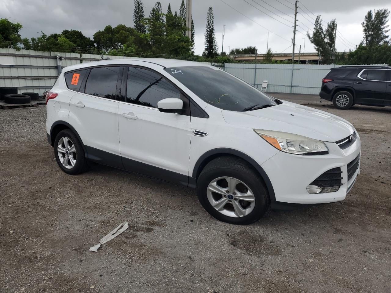 1FMCU0GX1GUA73039 FORD ESCAPE 2016