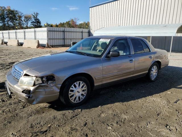 2004 Ford Crown Victoria LX