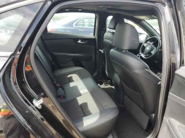 3KPF34AD0ME330406 KIA Forte Gt Line