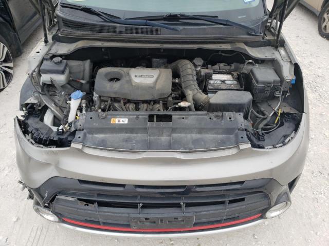 KNDJX3AAXH7488935 KIA Soul !