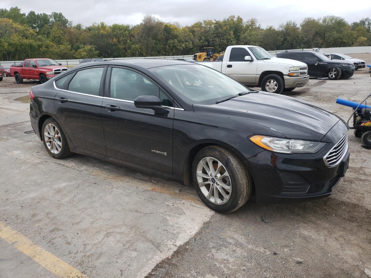 3FA6P0LU5KR147203 FORD FUSION 2019