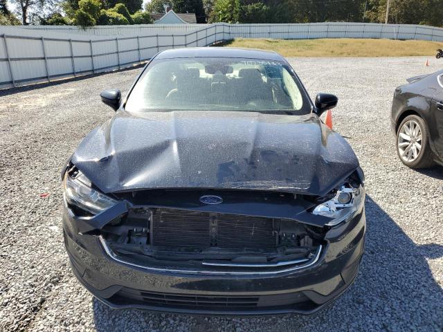 3FA6P0HDXLR161849 Ford Fusion SE 5