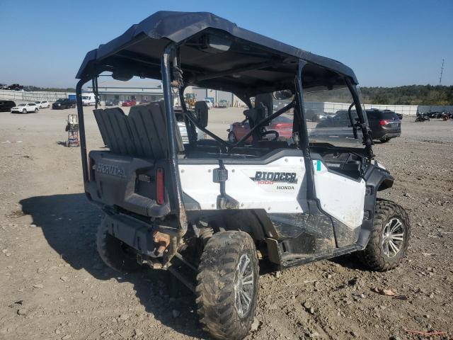 2016 HONDA PIONEER 1HFVE042XG4004679