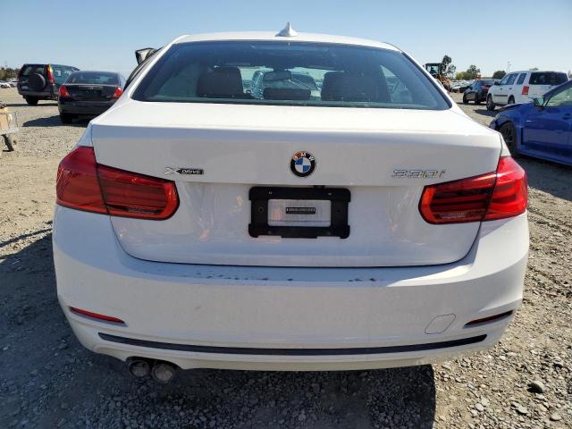 WBA8D9G50JNU71807 BMW 330 XI