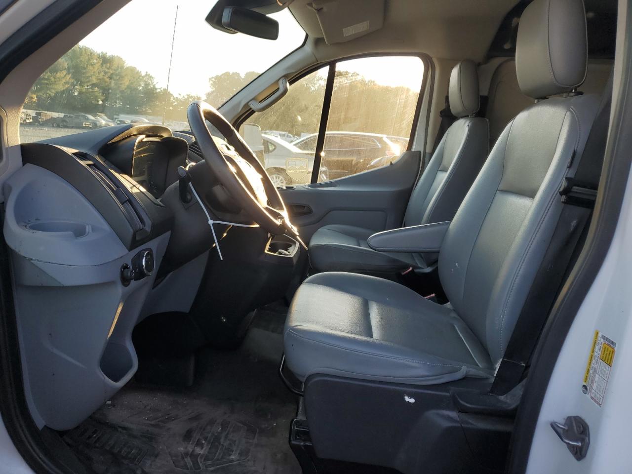 1FTYE1YM8KKA37287 FORD TRANSIT 2019
