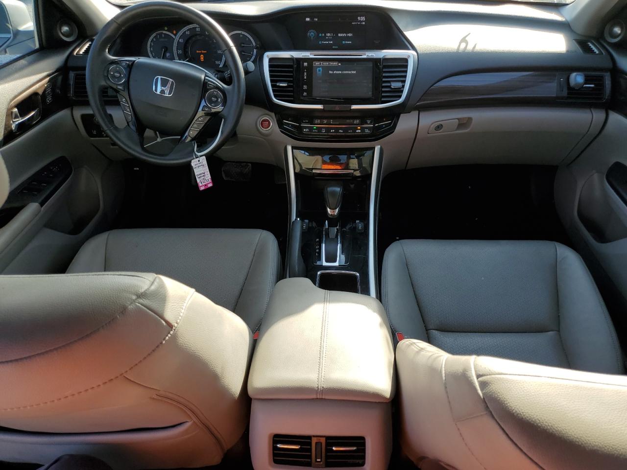 1HGCR2F92HA048921 HONDA ACCORD 2017