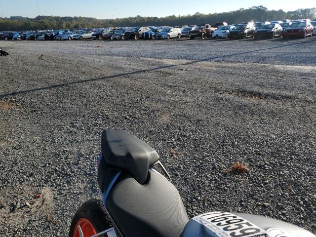 2022 APRILIA TUONO 660 ZD4KSUL04NS000198