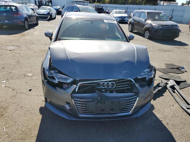 WAUUPBFF1HA041213 Audi A3 E-tron Premium