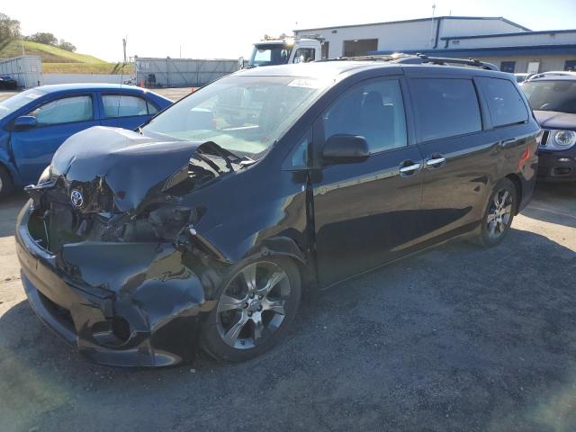 2014 Toyota Sienna 