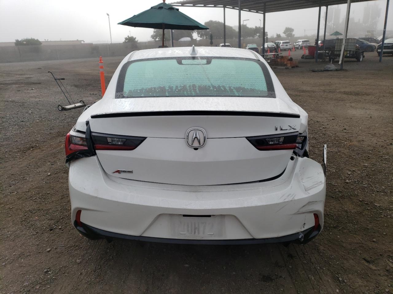 19UDE2F88NA006577 Acura ILX PREMIU 6