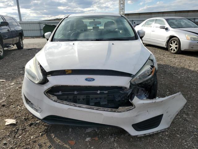 1FADP3F26FL273576 Ford FOCUS SE