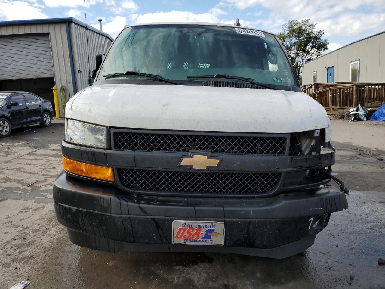 1GCWGAFP2M1216240 CHEVROLET EXPRESS 2021