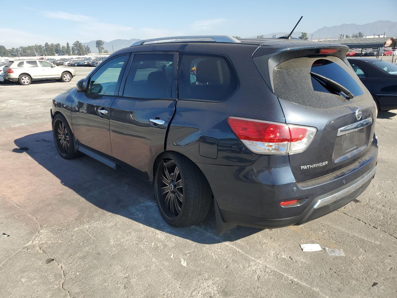 5N1AR2MN2GC645751 NISSAN PATHFINDER 2016
