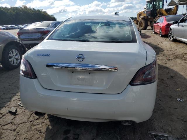 1N4AA5AP3EC465779 Nissan MAXIMA S