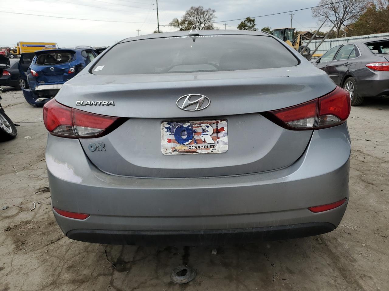 5NPDH4AE6GH736630 2016 Hyundai Elantra Se