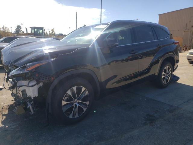 VIN 5TDGZRAH2MS536299 2021 Toyota Highlander, Xle no.1